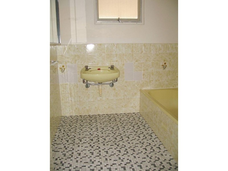 16 Elizabeth Street, Murray Bridge SA 5253