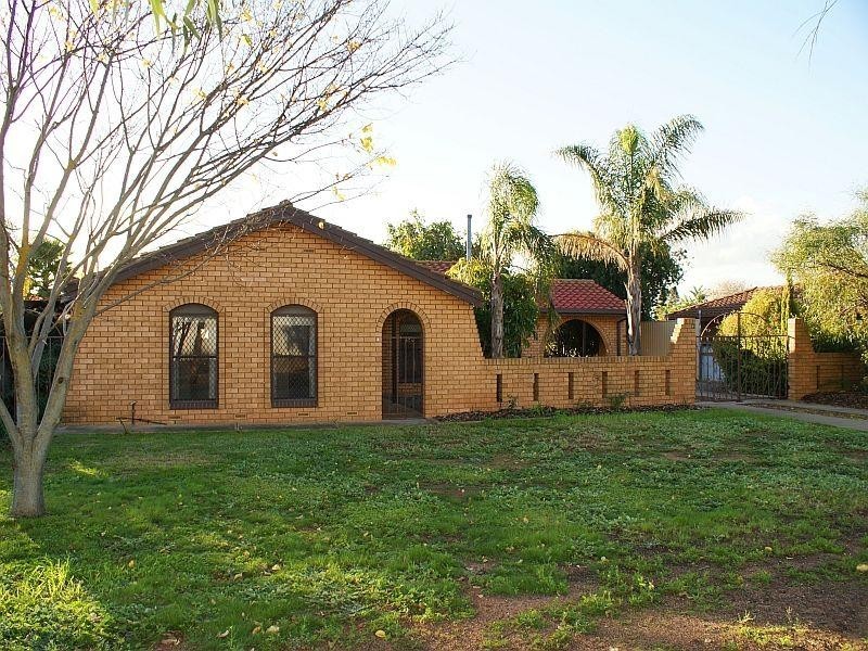 15 Todd Avenue, Murray Bridge SA 5253