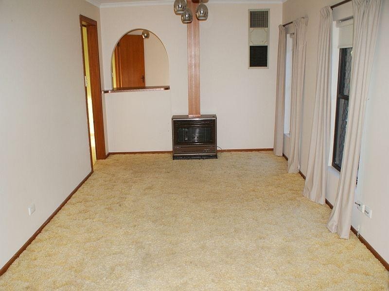 15 Todd Avenue, Murray Bridge SA 5253