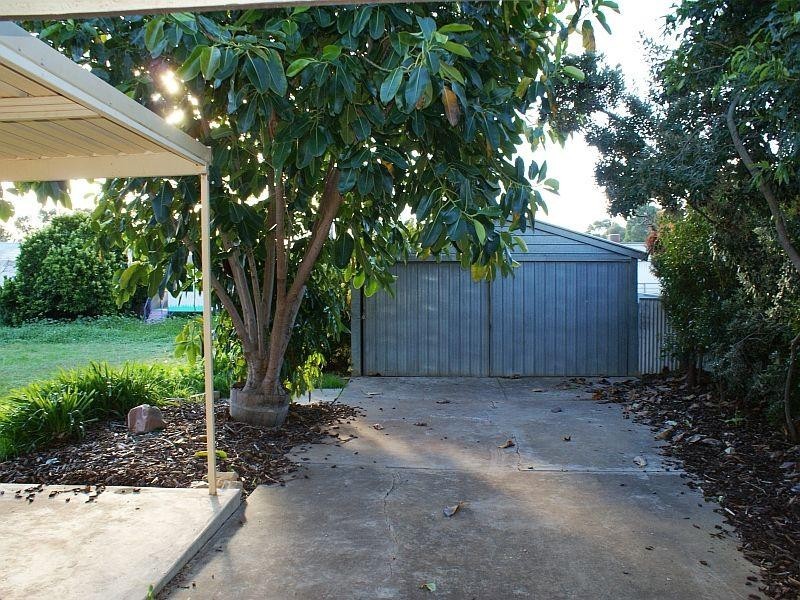 15 Todd Avenue, Murray Bridge SA 5253