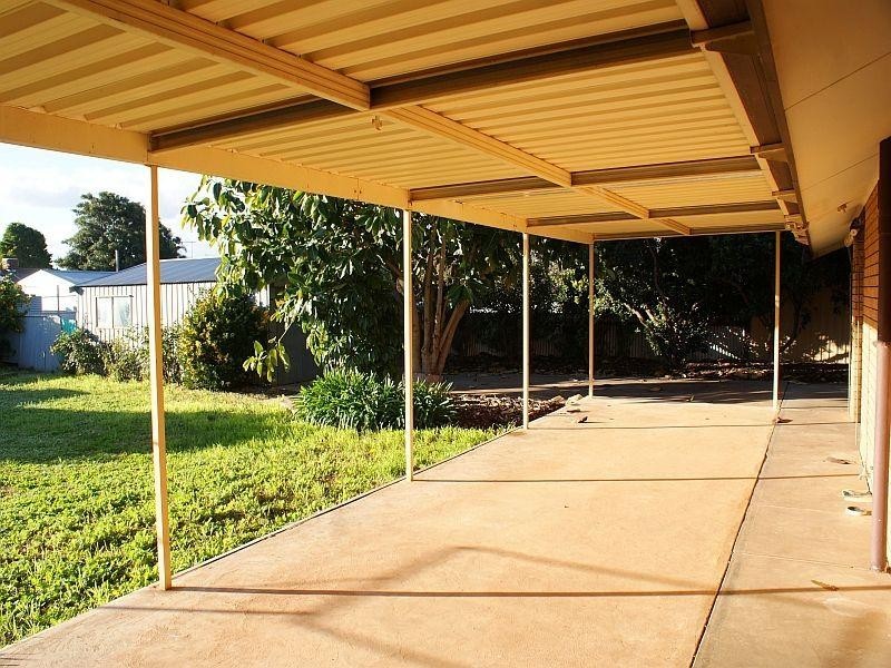 15 Todd Avenue, Murray Bridge SA 5253