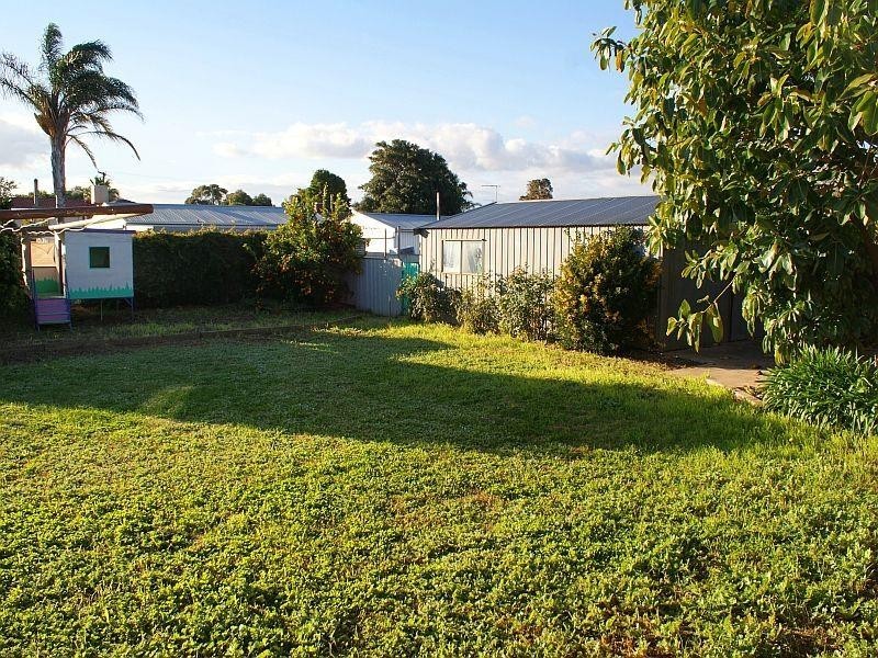 15 Todd Avenue, Murray Bridge SA 5253