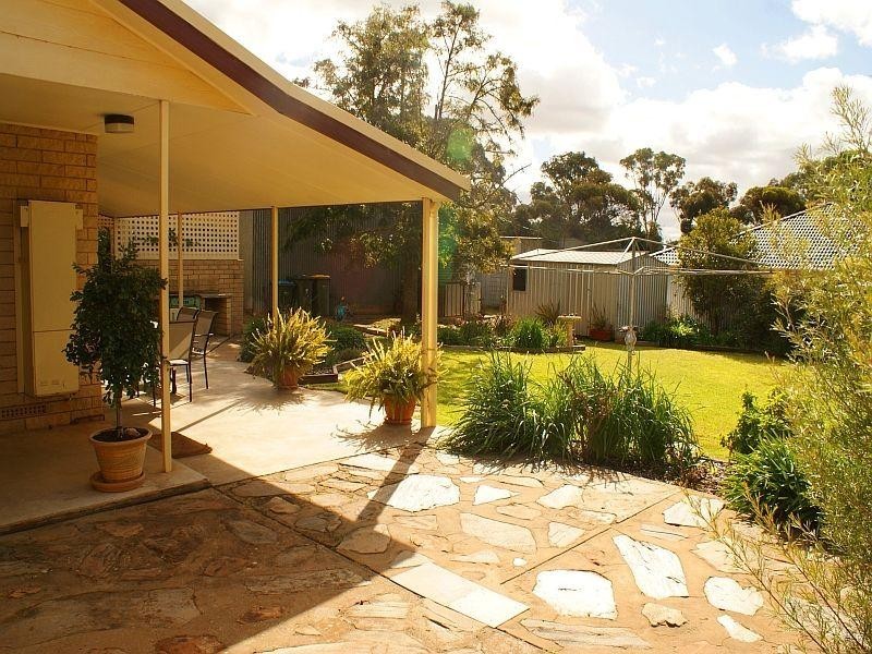 13 Raymond Road, Murray Bridge SA 5253