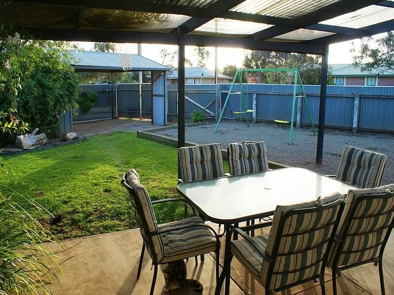 13 Lachlan Avenue, Murray Bridge SA 5253