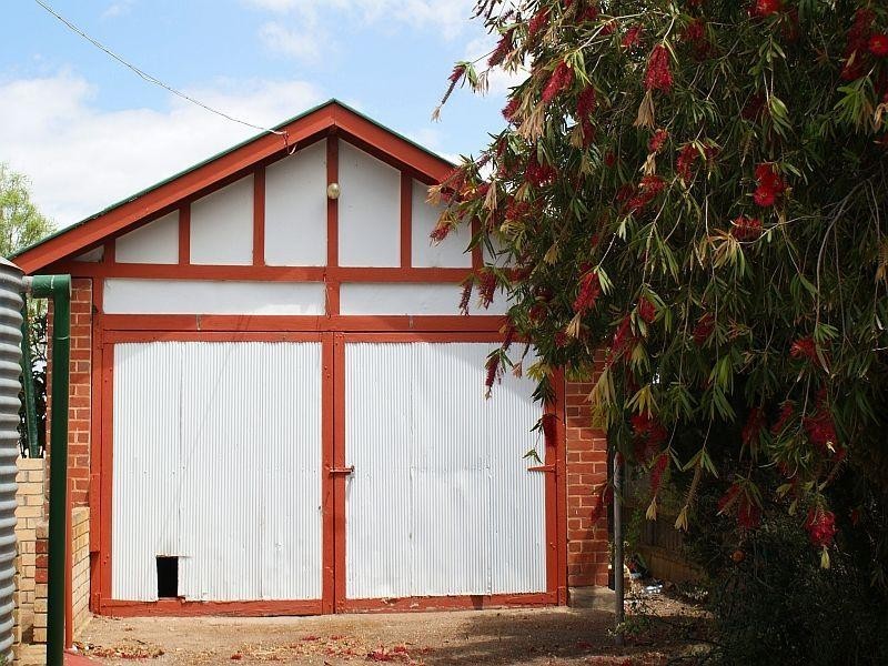 28 Princes Highway, Tailem Bend SA 5260