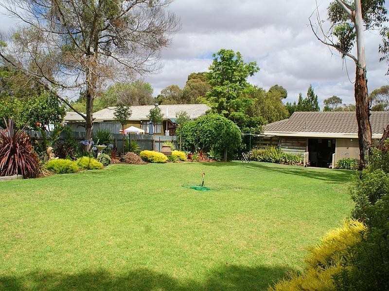 4 Cedar Avenue, Murray Bridge SA 5253