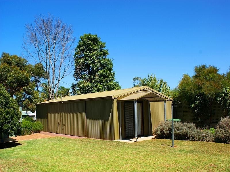6 Illman Avenue, Murray Bridge SA 5253