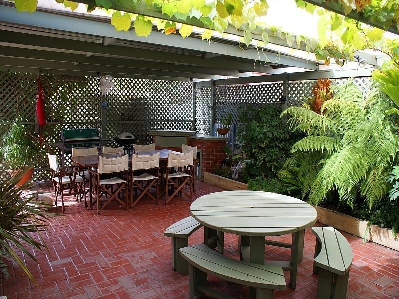 4 Marchand Street, Murray Bridge SA 5253