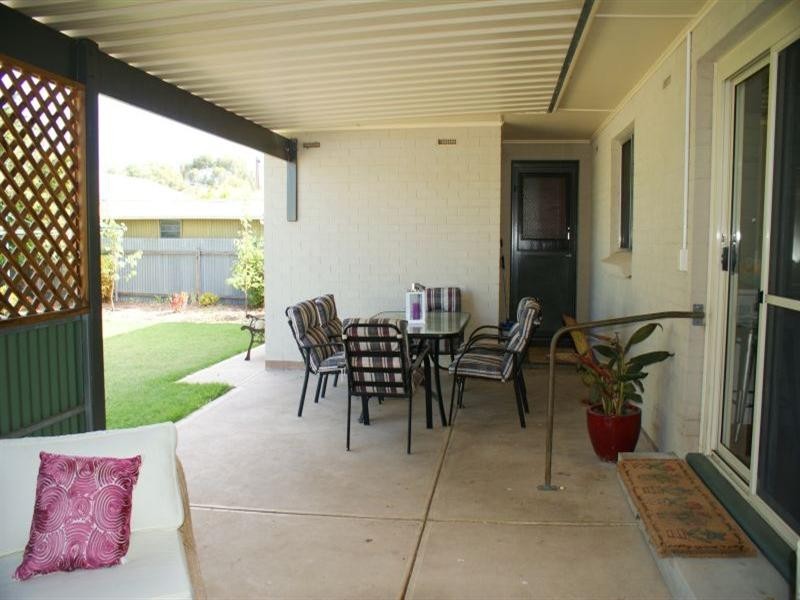 8 Slade Street, Murray Bridge SA 5253