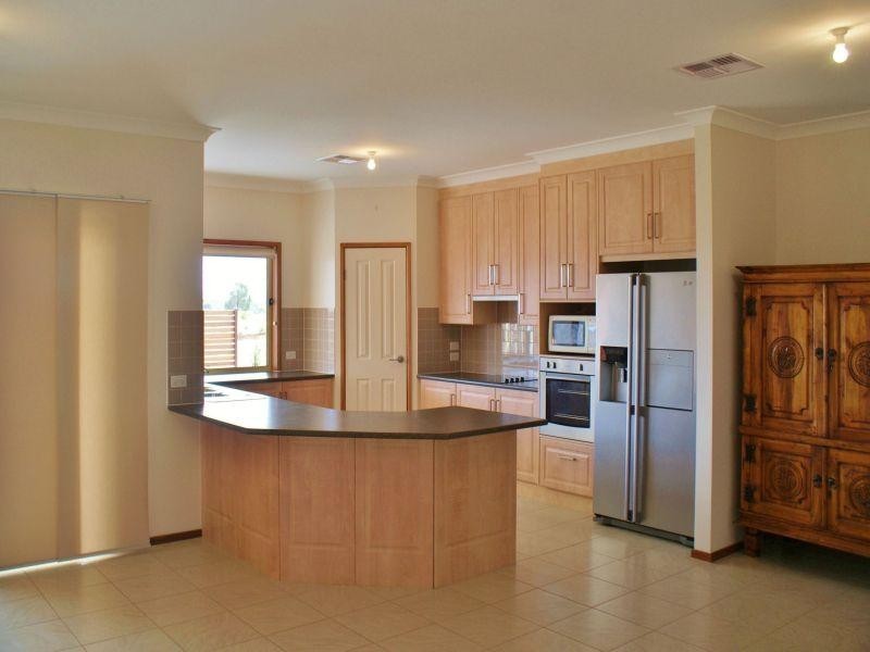 19 Jendarra Court, Murray Bridge SA 5253