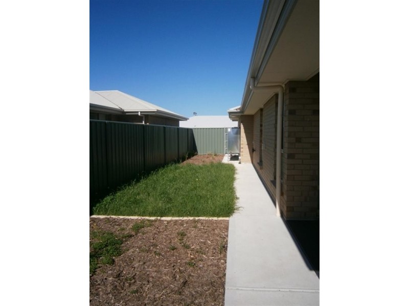 22 Pfitzner Close, Murray Bridge SA 5253