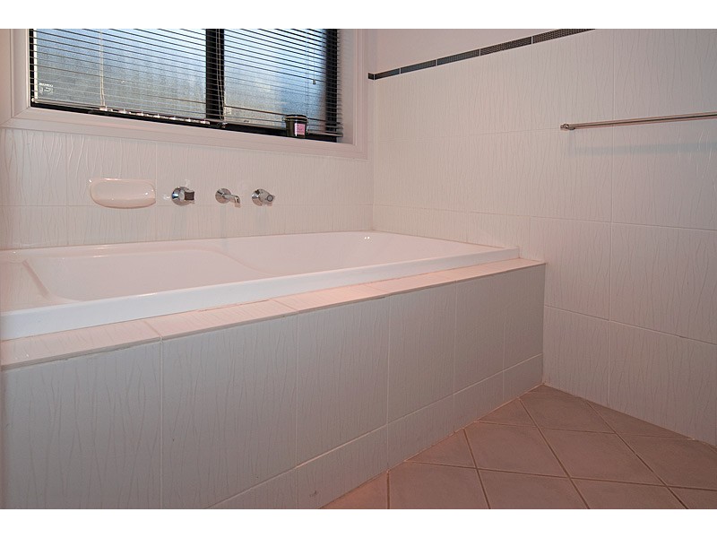 5 Day Street, Murray Bridge SA 5253