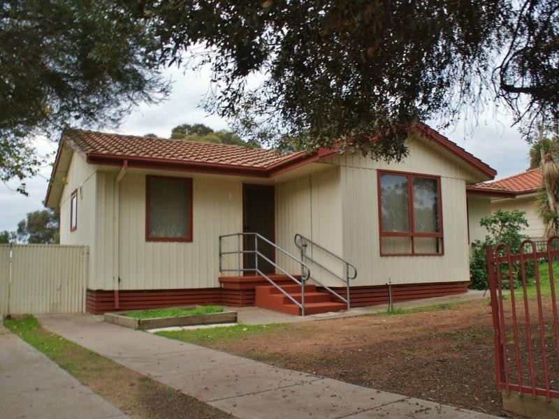 2 Owl Drive, Murray Bridge SA 5253