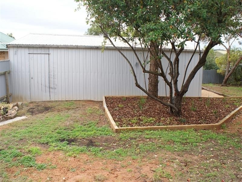 6 Leslie Street, Murray Bridge SA 5253