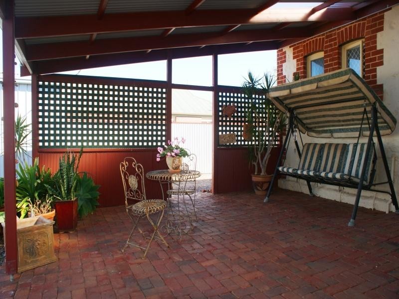 4 Slade Street, Murray Bridge SA 5253