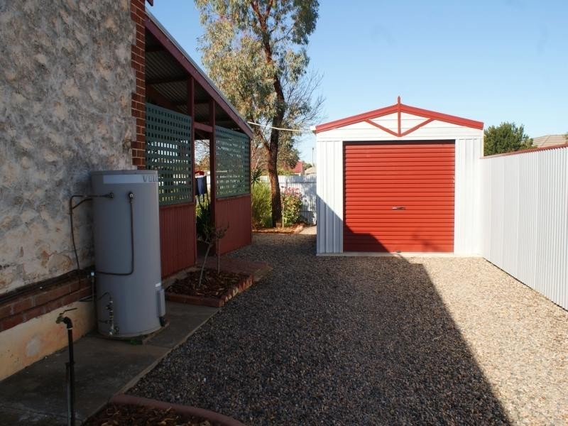 4 Slade Street, Murray Bridge SA 5253