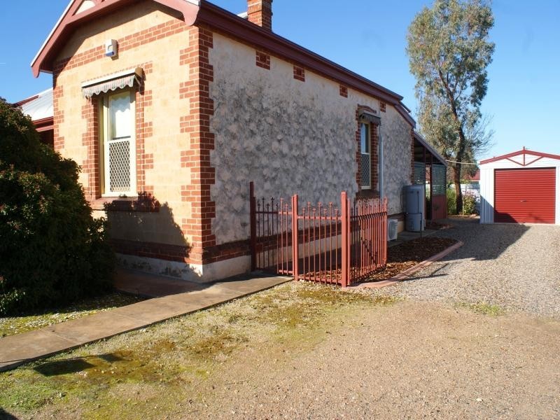 4 Slade Street, Murray Bridge SA 5253