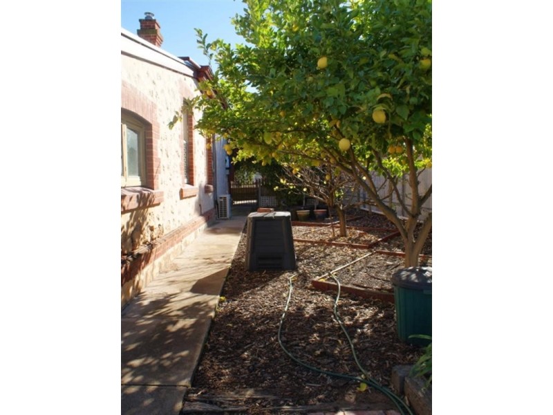 4 Slade Street, Murray Bridge SA 5253