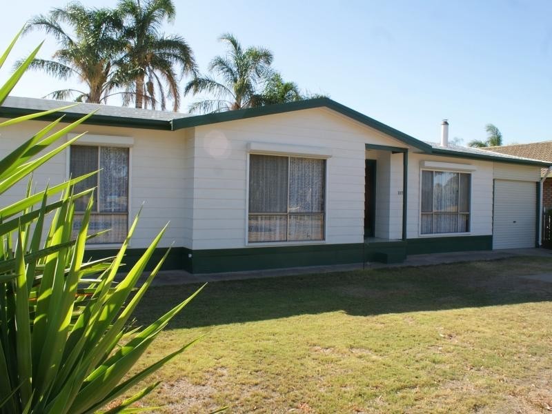 237 Adelaide Road, Murray Bridge SA 5253