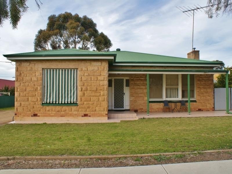 56 Standen Street, Murray Bridge SA 5253