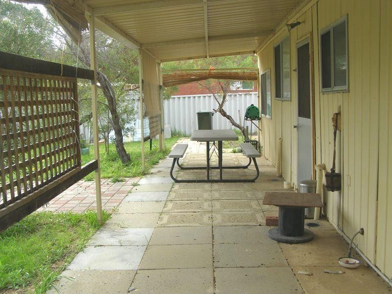 8 O’Neil Street, Lancelin WA 6044