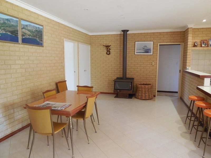 7 Mullins Way, Lancelin WA 6044