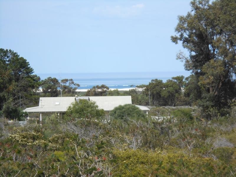 421 Ocean Farm Drive, Nilgen WA 6044