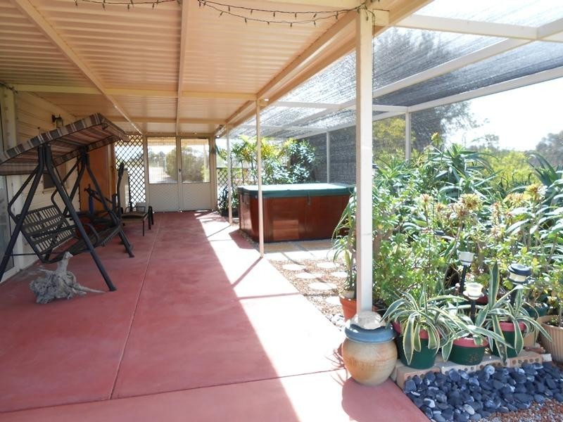 421 Ocean Farm Drive, Nilgen WA 6044