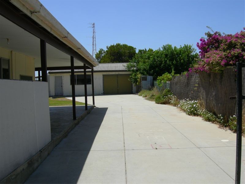 13 O’neil Street, Lancelin WA 6044