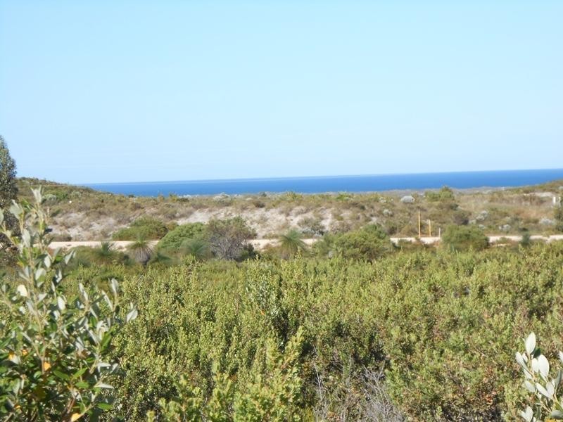 123 Sunset Court, Karakin WA 6044