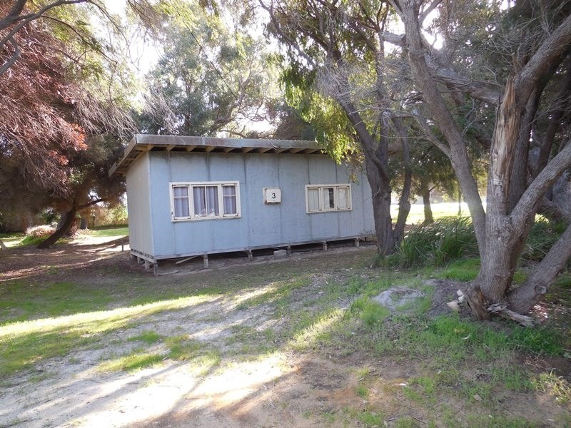 3 Bandy Avenue, Lancelin WA 6044