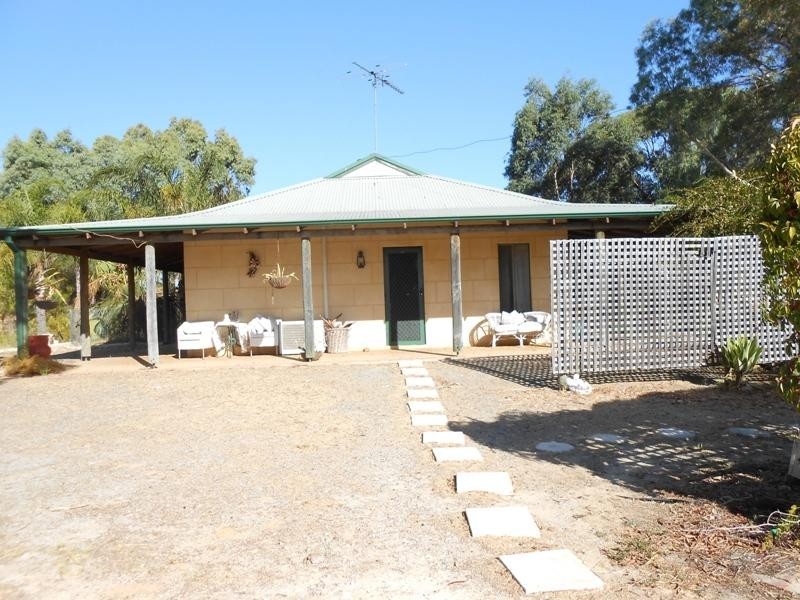 Lot 1654 Gingin Brook Road, Muckenburra WA 6503