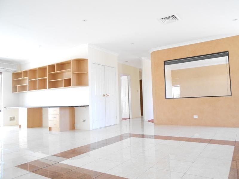 11 Thomas Place, Lancelin WA 6044