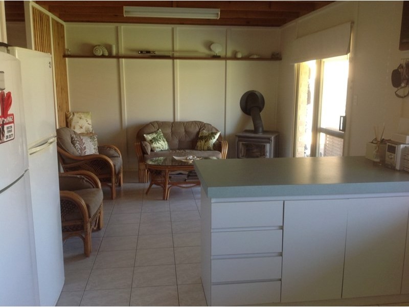 15 Desert Road, Lancelin WA 6044