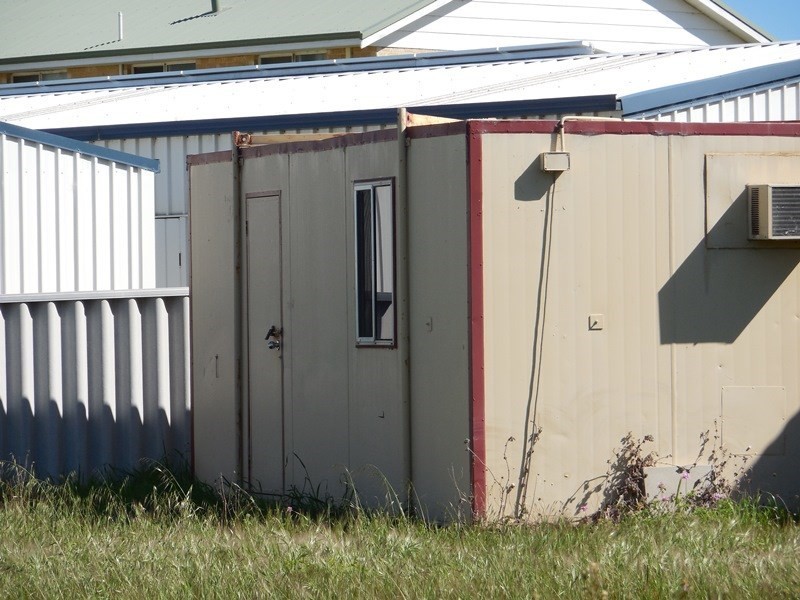 38 Lucraft Loop, Ledge Point WA 6043