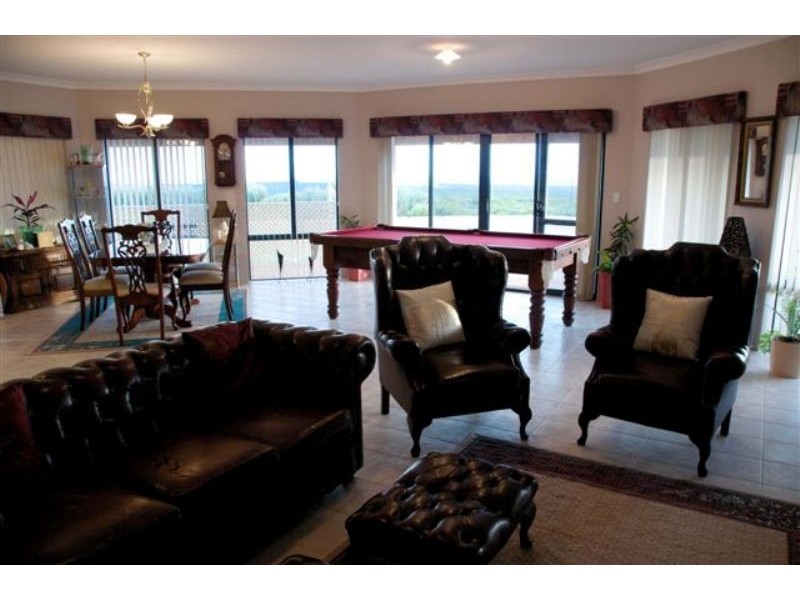 28 The Lookout, Karakin WA 6044