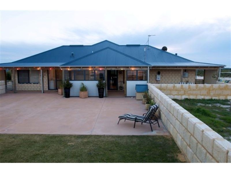 28 The Lookout, Karakin WA 6044