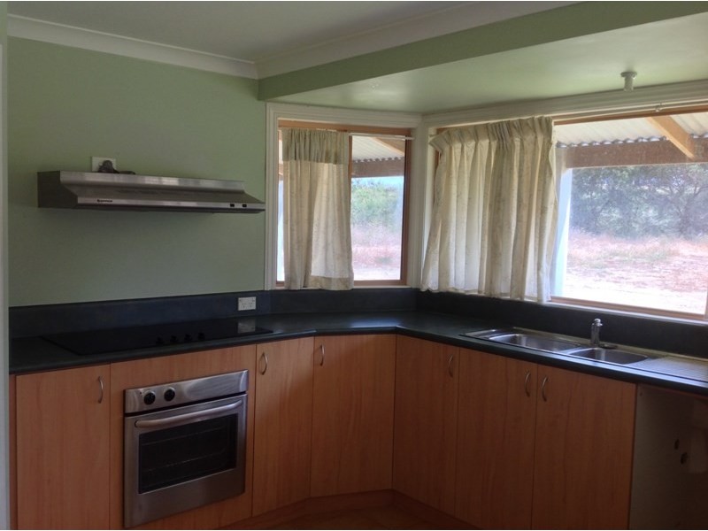 18 Redheart Court, Lancelin WA 6044