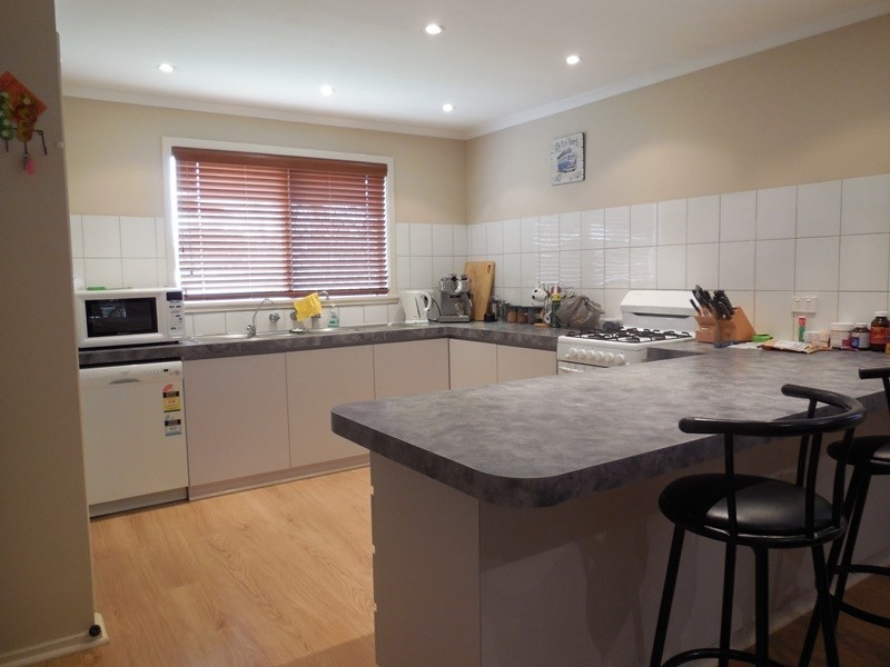 34 Ammon Avenue, Ledge Point WA 6043