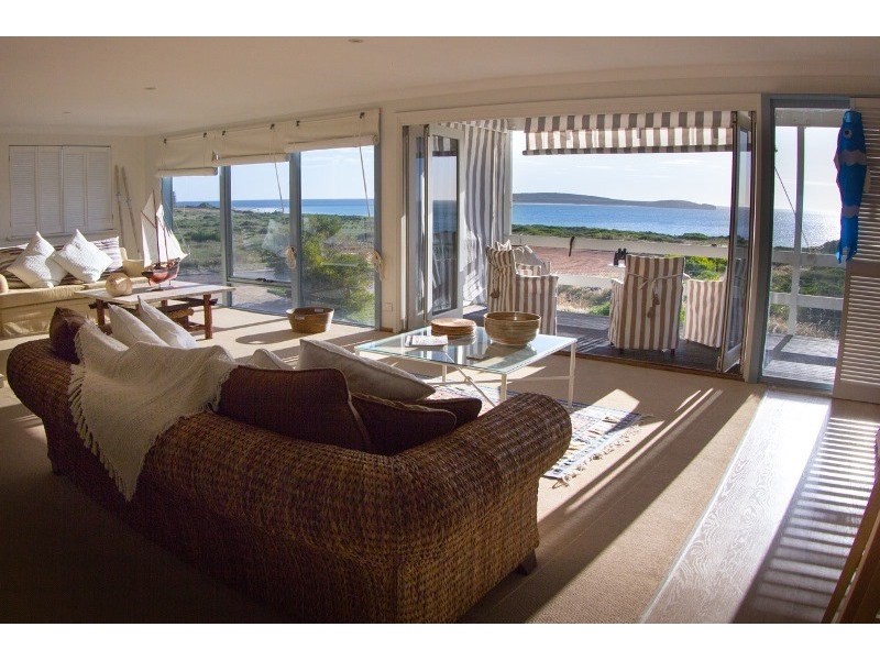 3 Hawcroft Place, Lancelin WA 6044