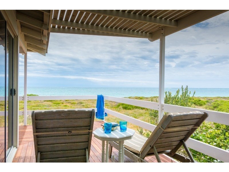 3 Hawcroft Place, Lancelin WA 6044
