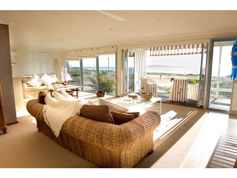 3 Hawcroft Place, Lancelin WA 6044