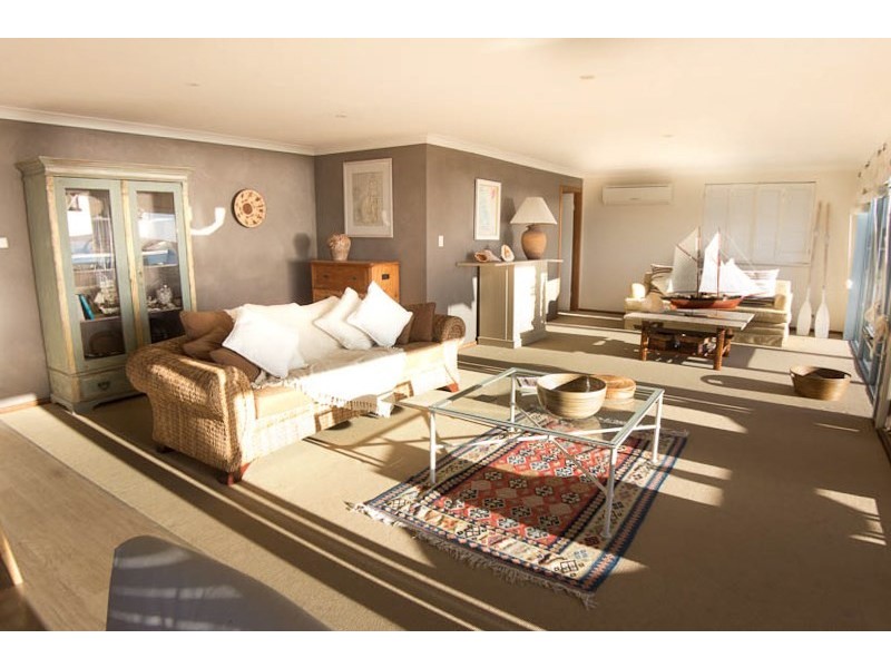 3 Hawcroft Place, Lancelin WA 6044