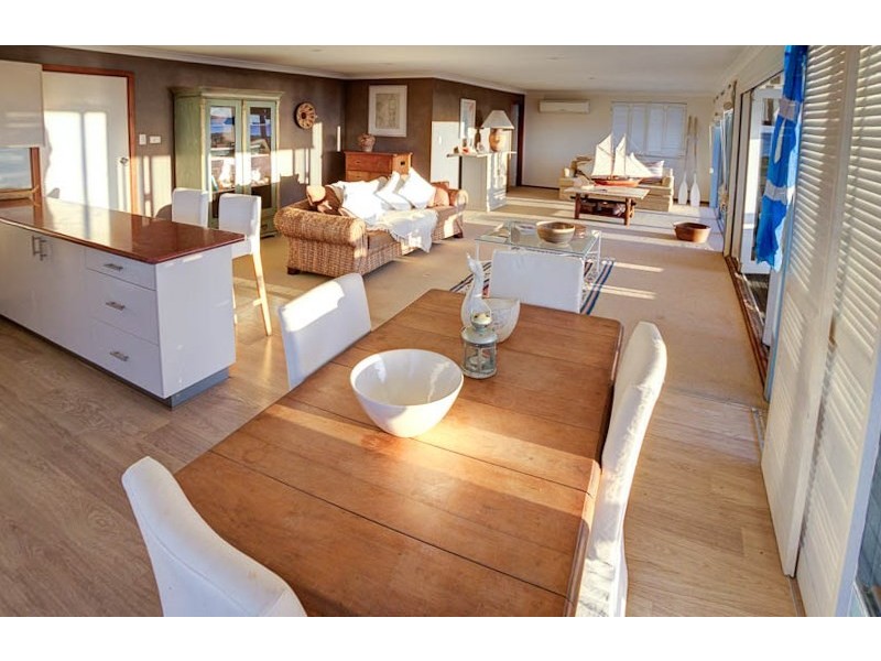 3 Hawcroft Place, Lancelin WA 6044