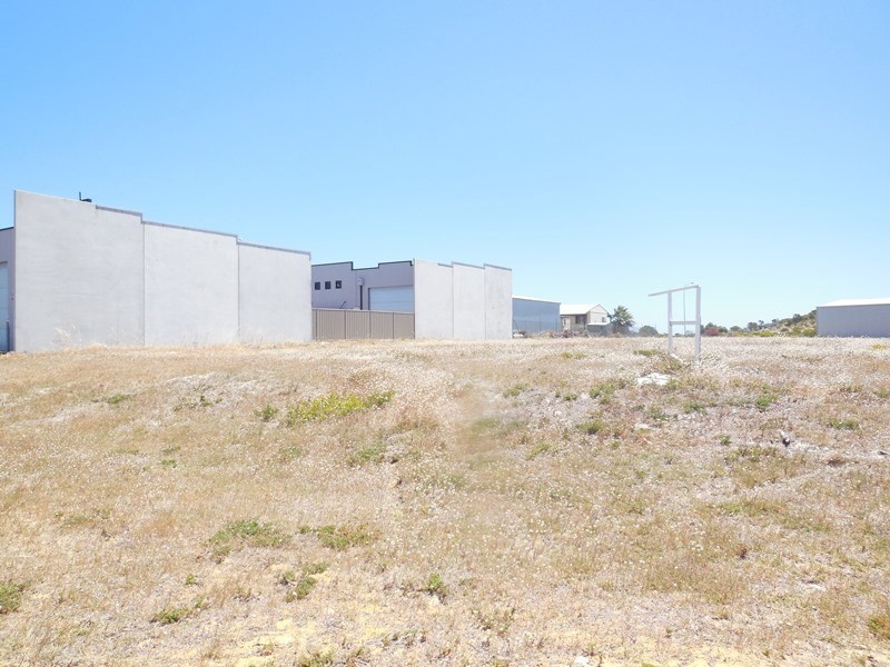 23 OLD LEDGE POINT Road, Ledge Point WA 6043