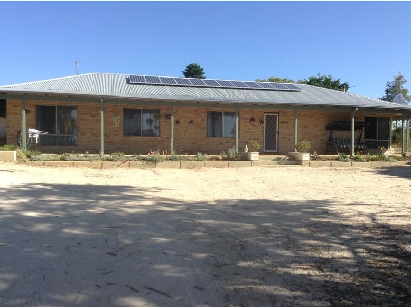 80 Banksia Way, Nilgen WA 6044