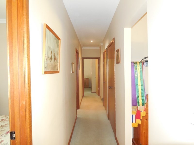 80 Banksia Way, Nilgen WA 6044