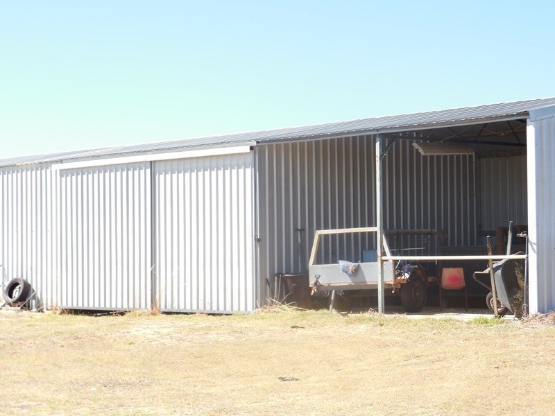 80 Banksia Way, Nilgen WA 6044