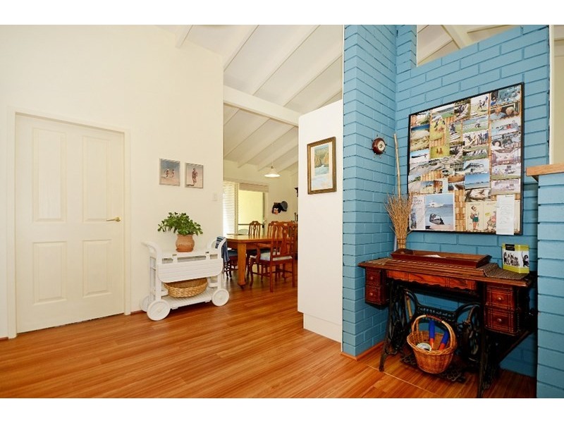 16 Wedge Street, Ledge Point WA 6043