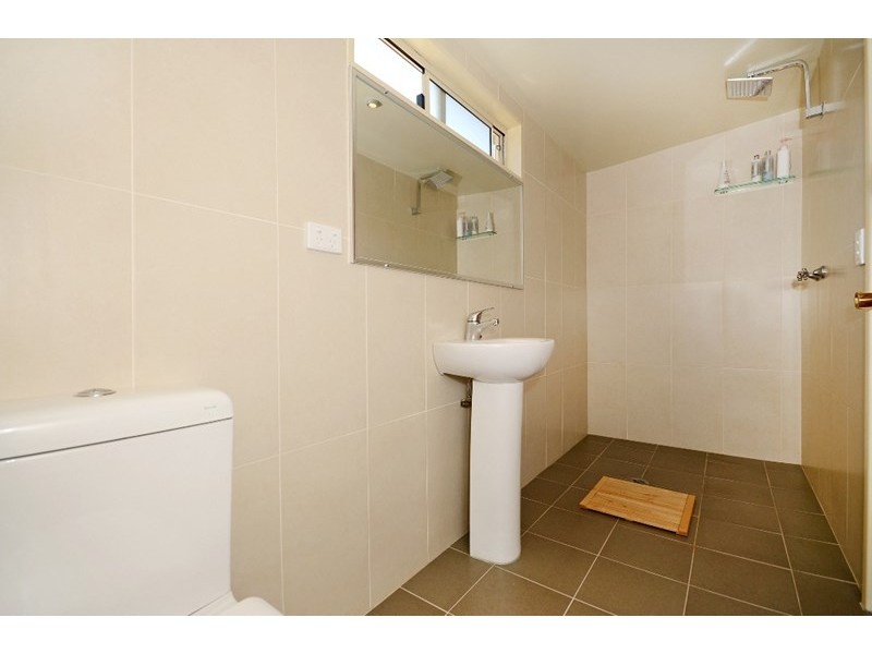 16 Wedge Street, Ledge Point WA 6043